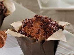 [8816] Muffin au chocolat fourré au chocolat aux noisettes
