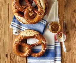 [8306] Bretzel à la saumure cuit