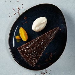 [8782] Gâteau rond dôme double chocolat